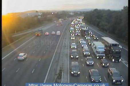 M6 northbound shut after lorry and van crash
