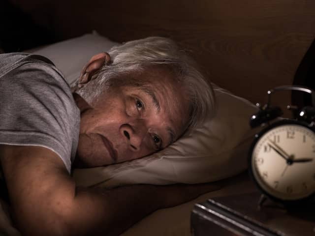 Keeping to a bedtime schedule is among tips to help people sleep more soundly (photo: Adobe)