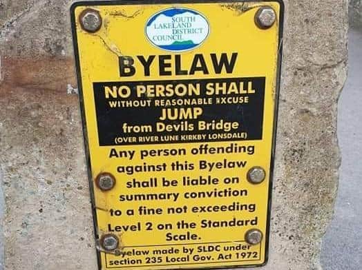 The warning sign at Devil's Bridge. Photo from South Lakes Police