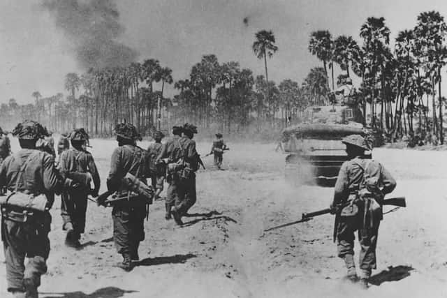 M4 tank and Indian Troops take Meiktila, 1945.