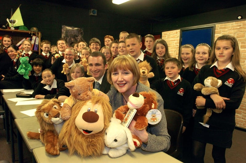 Morecambe High School's class 7F, teacher Colin Campbell and some of their cuddly animals invited then MP Geraldine Smith to come in to school to discuss their ideas for a zoo in the resort.