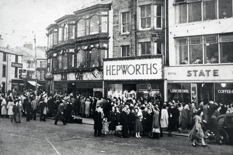 A view of Morecambe prom showing Queen Street and Hart's restaurant in the 1950s.