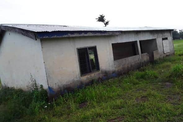 How the health centre in Kangba, Ghana, previously looked.