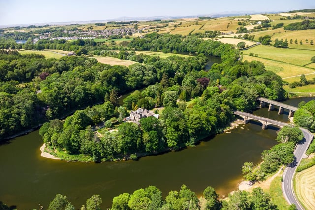 A great drone photo of the Crook o' Lune.
