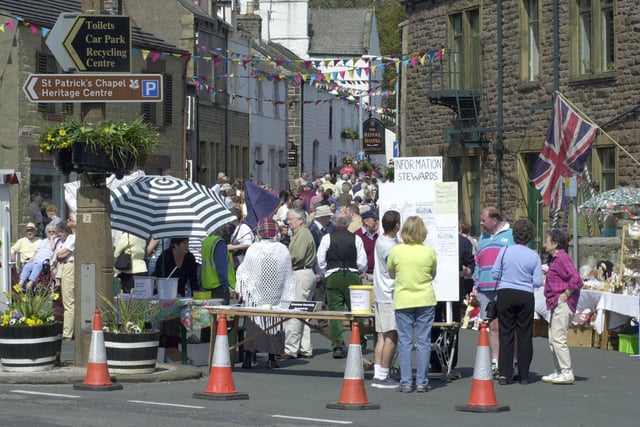 Busy crowds at the Heysham Georgian festival held in glorious weather on Saturday in the village. (2001)
