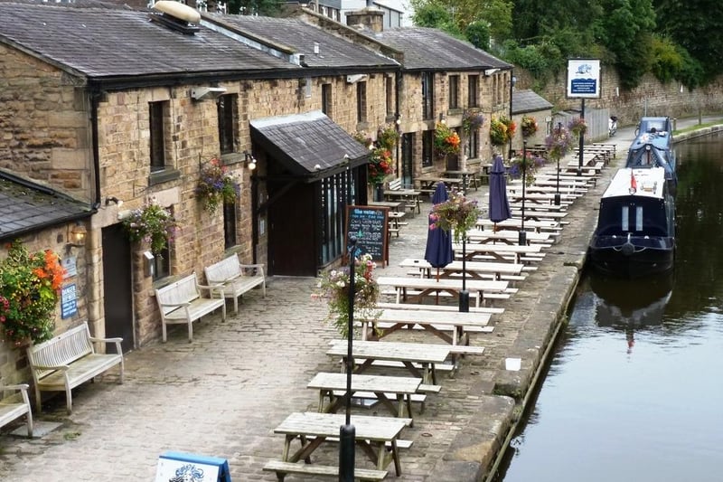 The multi-award-winning Water Witch is situated on the picturesque Lancaster canal, a five-minute stroll away from the hustle and bustle of the historic city centre.