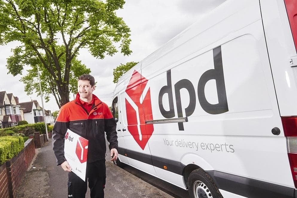 Lancashire delivery drivers' anger as DPD cuts wages leaving them hundreds ...