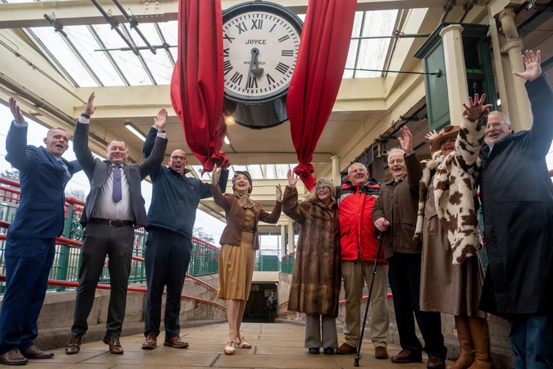 Carnforth Clock Watch the moment famous Brief Encounter clock makes its return to ...