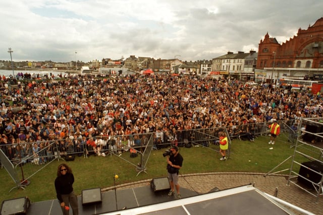 A packed Morecambe Arena for the Radio 1 Roadshow. (1996).