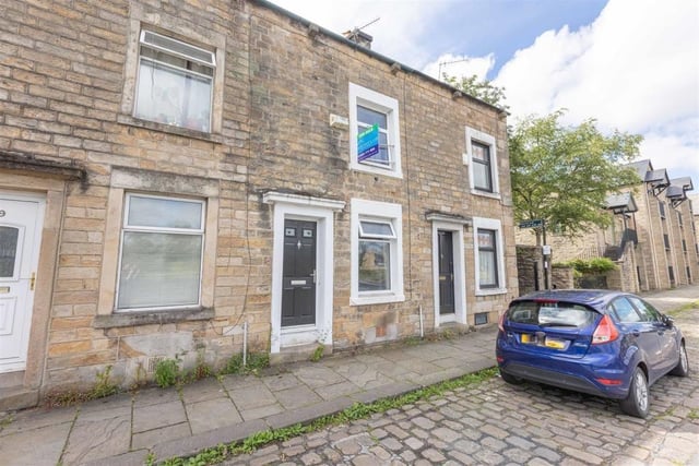 Recently renovated and boasting delightful views of the River Lune, is this impressive two bedroom stone built terrace, situated in the vibrant quay area close to the bustling city centre of Lancaster. The internal living accommodation is split over three floors and briefly comprises on the ground floor of a living room and a modern fitted kitchen. Occupying the first floor is a large double bedroom and a spacious three piece bathroom suite, with the second floor housing the second double bedroom and a handy eaves storage area. The property also boasts a sizeable cellar which is accessed off the kitchen. Marketed by Houseclub, 746 Cameron House, White Cross, Lancaster LA1 4XQ. Call 01524 930010.