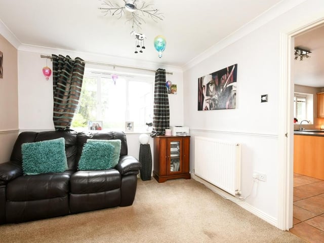 Here is the dining room. It contains one of many pieces of David Bowie artwork that belong to the current owners and are scattered around the house. But this property is far from being a space oddity!