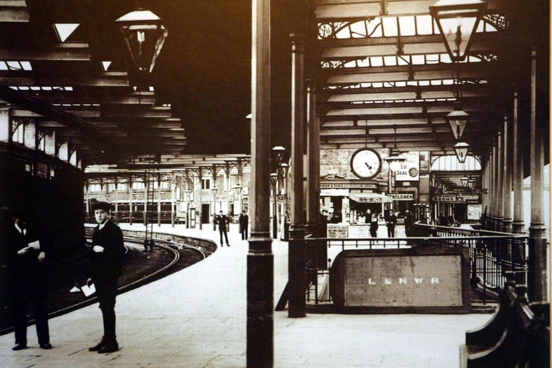 Photo dated 1910 of Carnforth station.