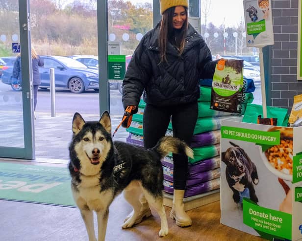 You can now donate at the Lancaster Pets at Home store.