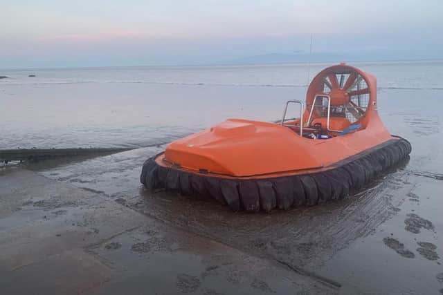 A hovercraft on Intertidal mudflats. Photo: Vicky West, ABPmer via Natural England