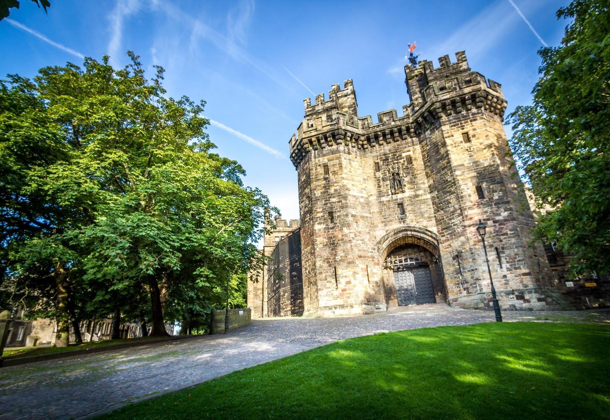 Climate change poses threat to historic Lancaster Castle as experts predict more lightning strikes - Vimarsana News