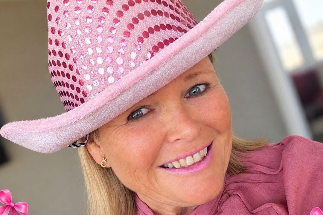 Morecambe pubs go pink for cancer charity