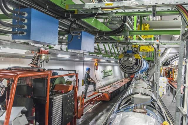 LHC dipole magnet replacement during LS1, Copyright: 2013-2018 CERN
