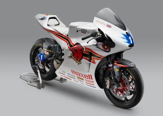 Mugen have unveiled the new SHINDEN Go machine for 2016 with John McGuinness looking to improve on his lap record last year of 119.279mph (18 58.743).
