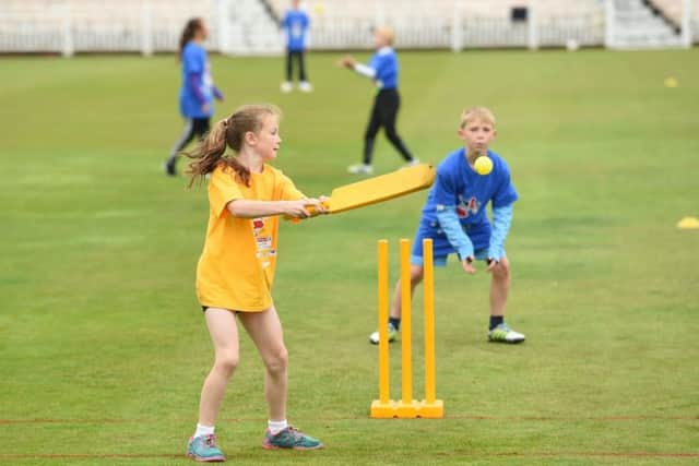 Action of Skerton St Luke's CE Prumary School in cricket v Brindle Gregson Lane Primary.